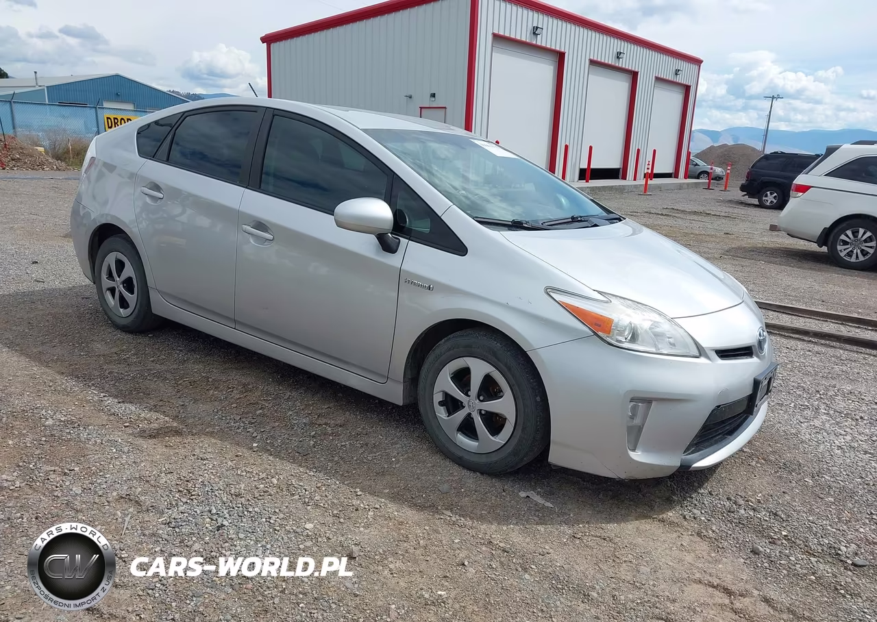2014 Toyota Prius Three