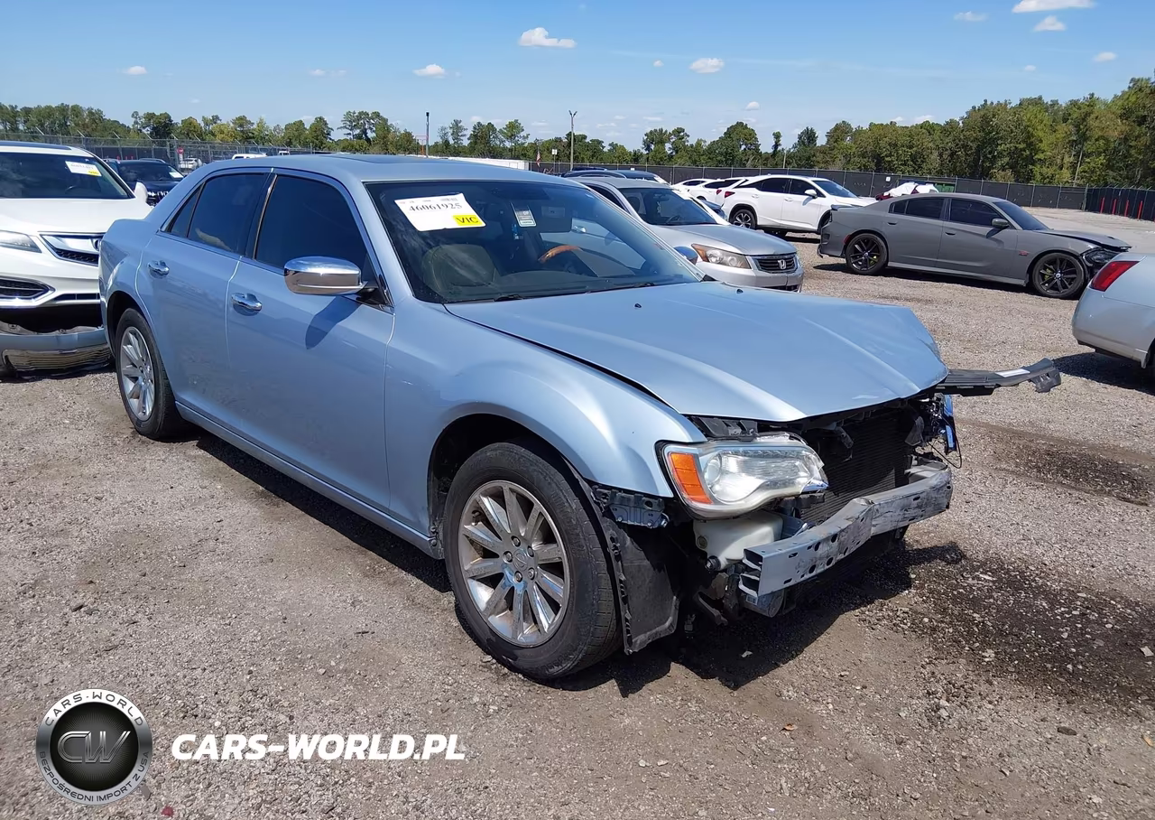 2012 Chrysler 300 Limited VIN:2C3CCACGXCH153461 - 1