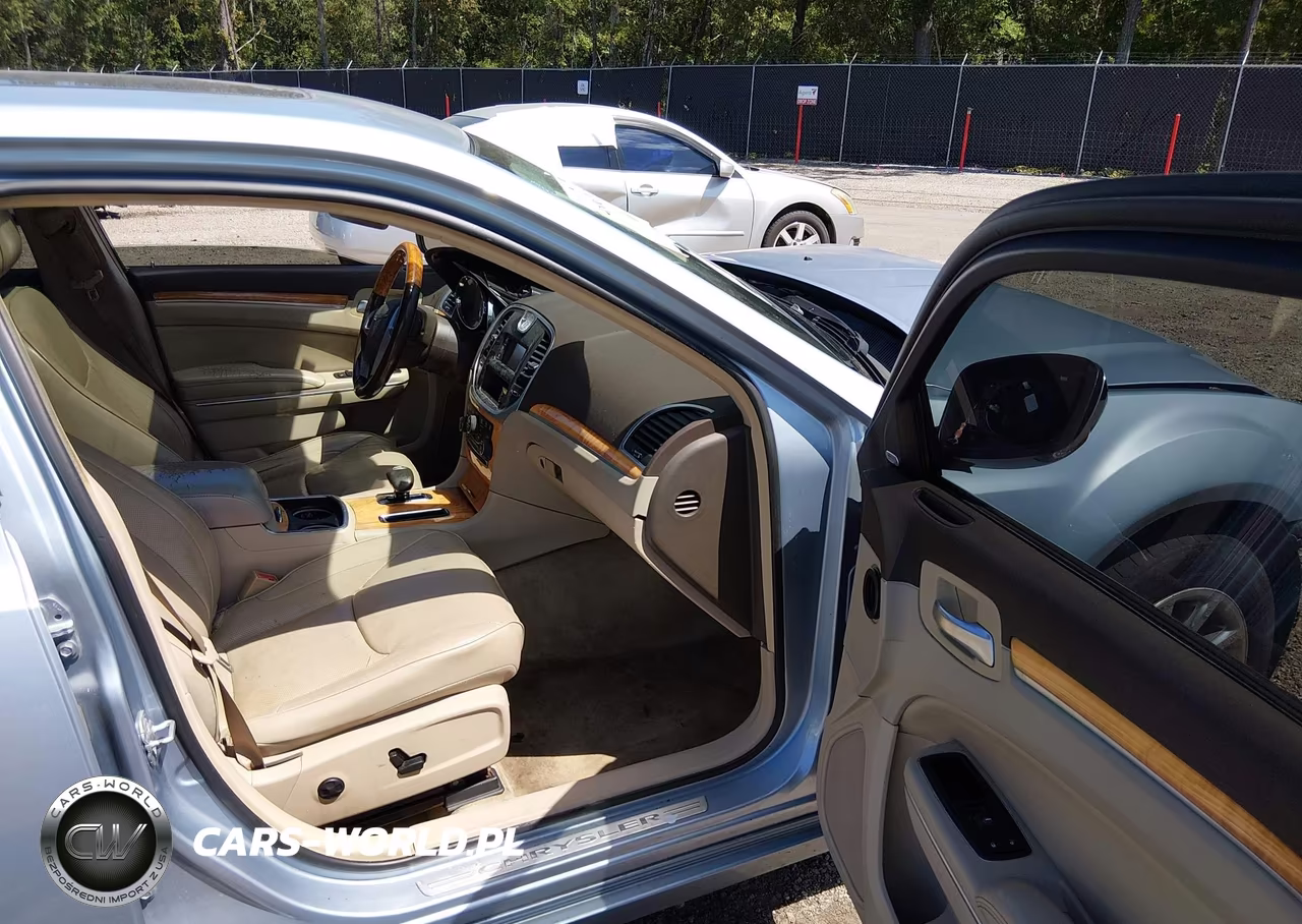 2012 Chrysler 300 Limited VIN:2C3CCACGXCH153461 - 5