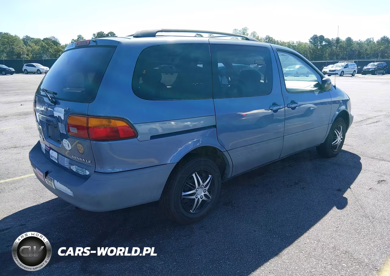 2000 Toyota Sienna Le VIN:4T3ZF13C3YU239759 - 4