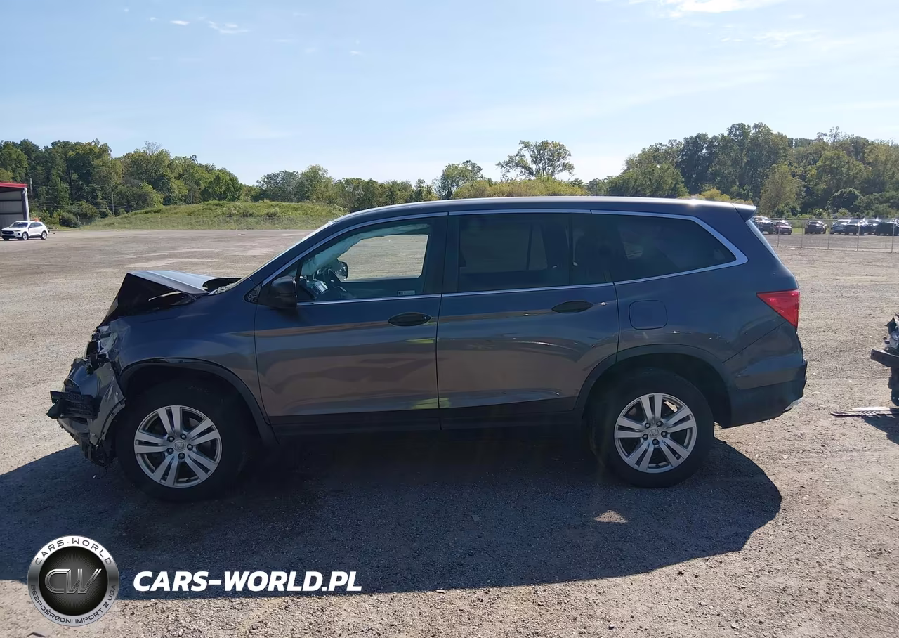 2017 Honda Pilot Lx VIN:5FNYF6H15HB103932 - 15