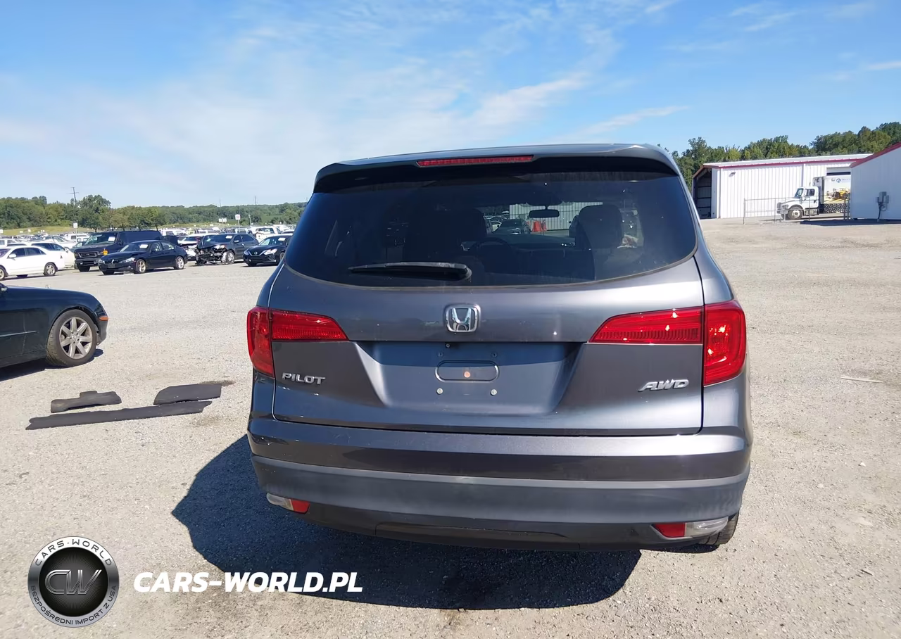 2017 Honda Pilot Lx VIN:5FNYF6H15HB103932 - 17
