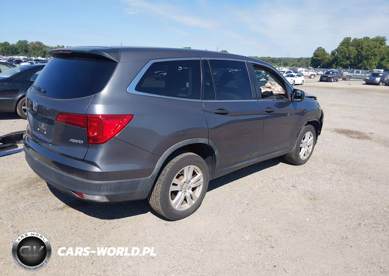 2017 Honda Pilot Lx VIN:5FNYF6H15HB103932 - 4