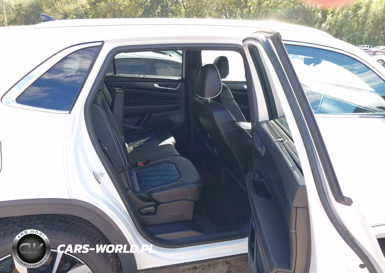 2024 Volkswagen Atlas Cross Sport 2.0T Sel Premium R-Line VIN:1V2FE2CA3RC203390 - 8