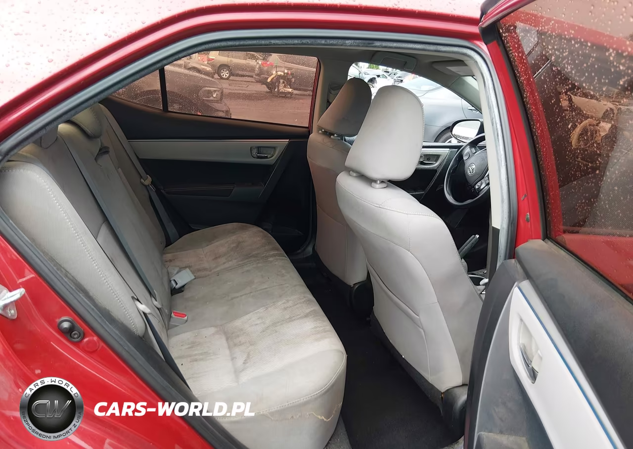 2015 Toyota Corolla Le VIN:5YFBURHE4FP311818 - 8