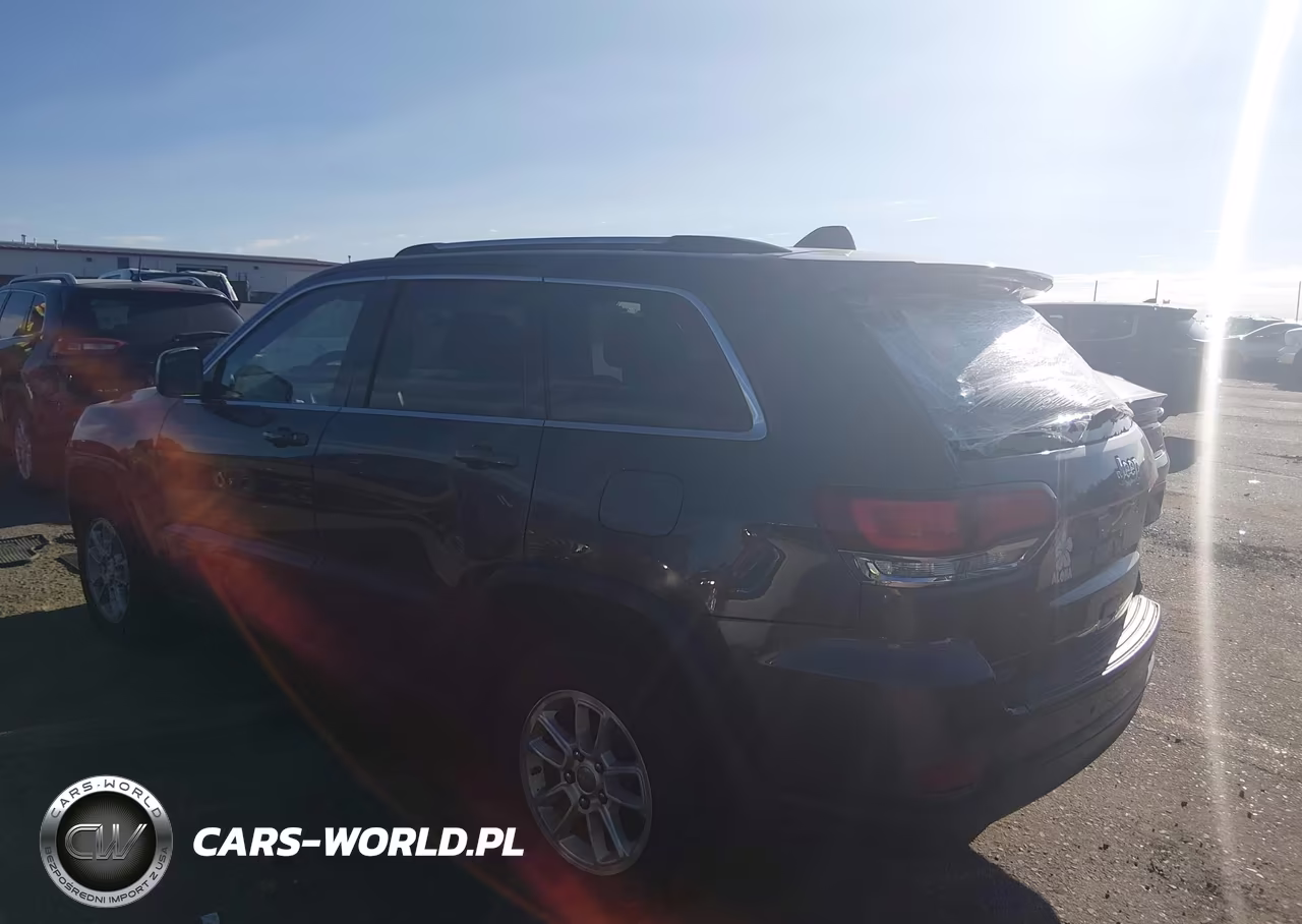 2020 Jeep Grand Cherokee Laredo E 4X2 VIN:1C4RJEAGXLC219628 - 3