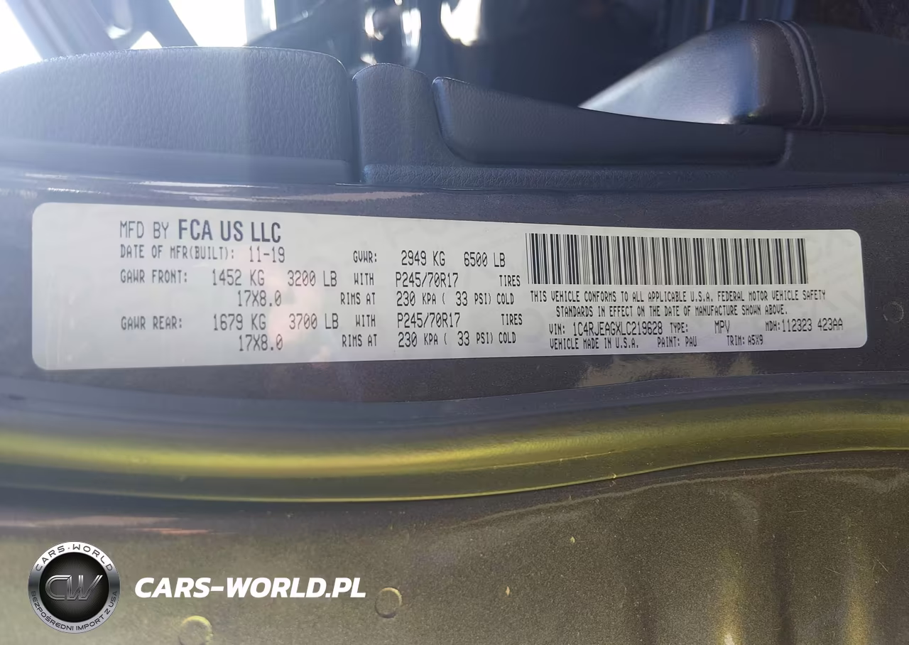 2020 Jeep Grand Cherokee Laredo E 4X2 VIN:1C4RJEAGXLC219628 - 9