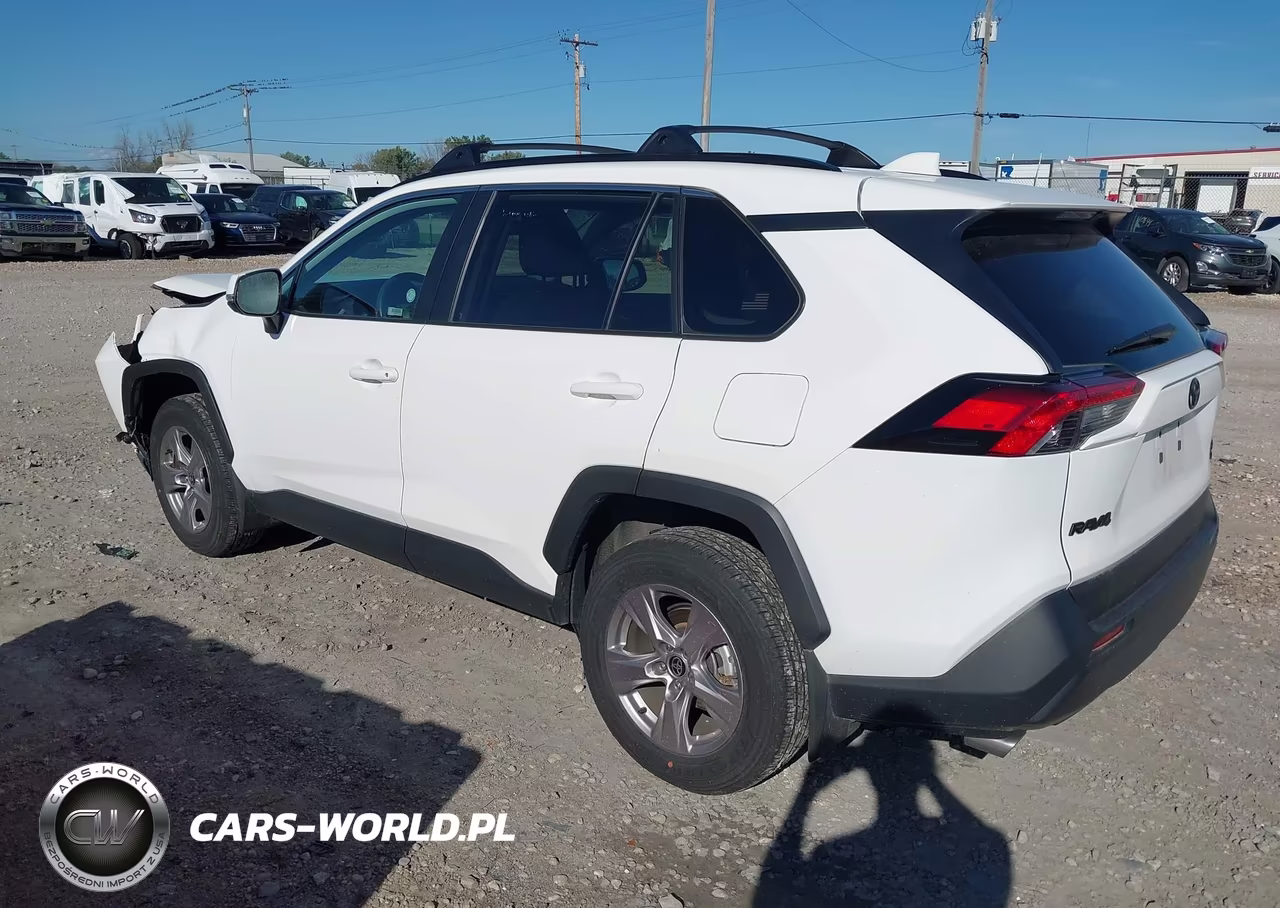 2025 Toyota Rav4 Xle VIN:2T3P1RFV4SW546804 - 3