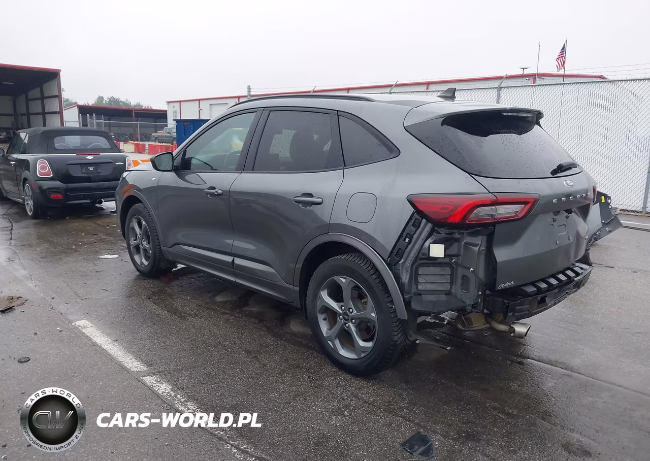 2023 Ford Escape St-Line VIN:1FMCU9MN3PUB36729 - 3