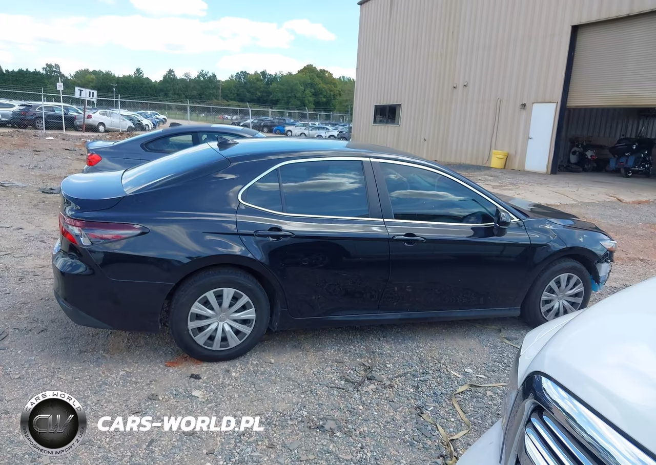 2024 Toyota Camry Hybrid Le VIN:4T1C31AK0RU072294 - 14