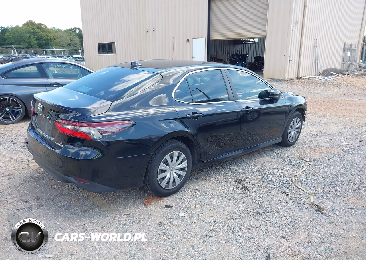 2024 Toyota Camry Hybrid Le VIN:4T1C31AK0RU072294 - 4