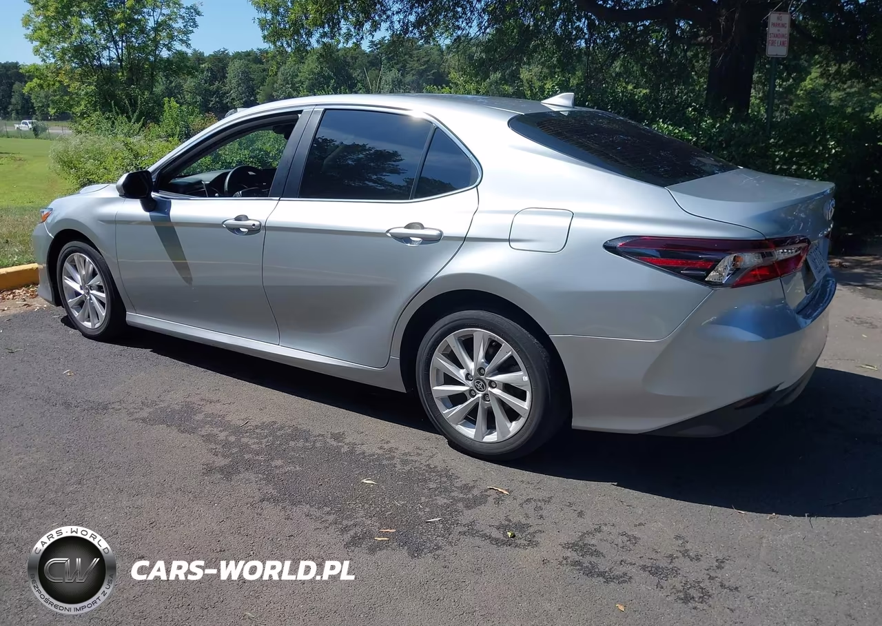 2024 Toyota Camry Le VIN:4T1C11AK9RU198837 - 3