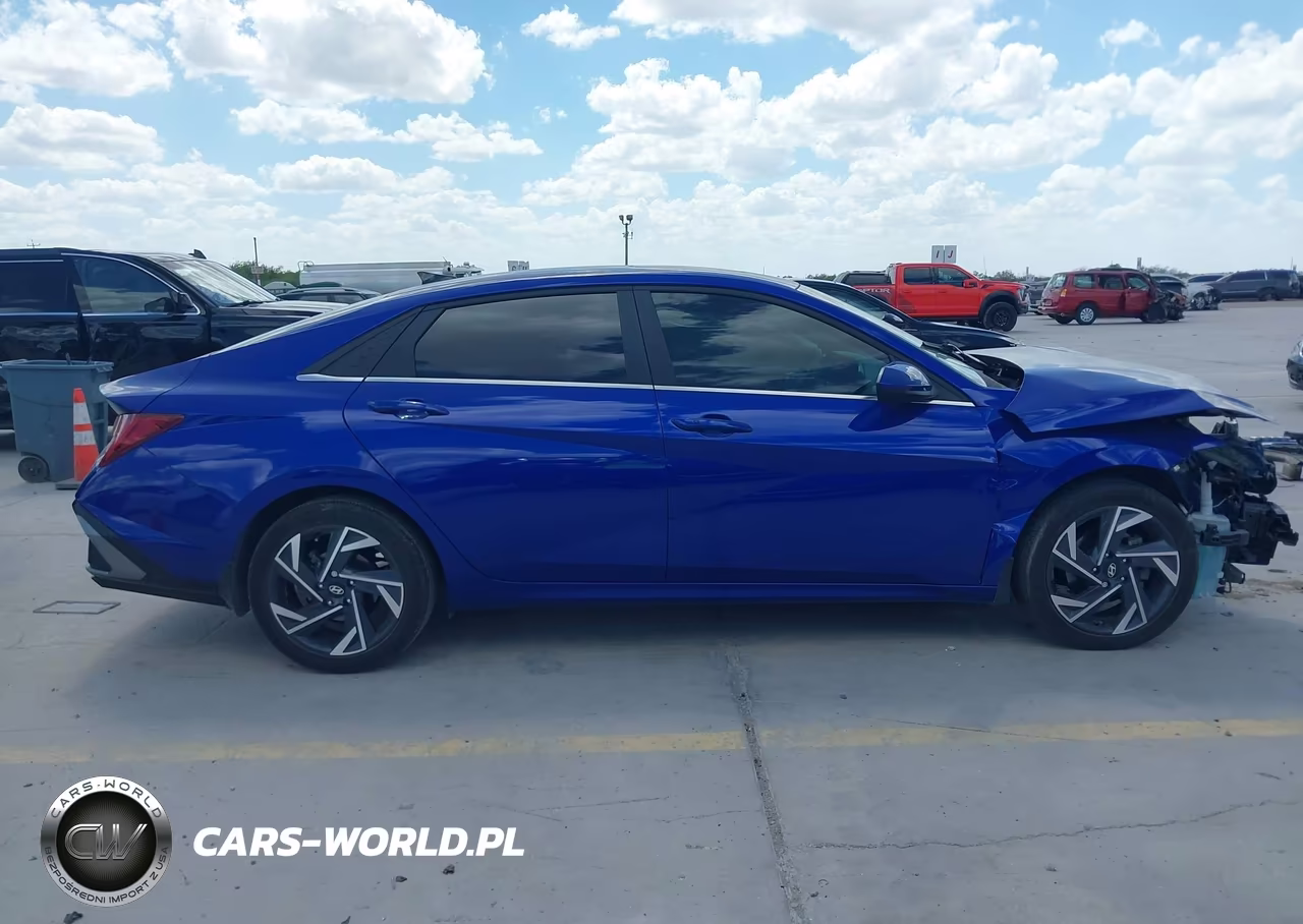 2024 Hyundai Elantra Sel VIN:KMHLS4DG8RU789294 - 13