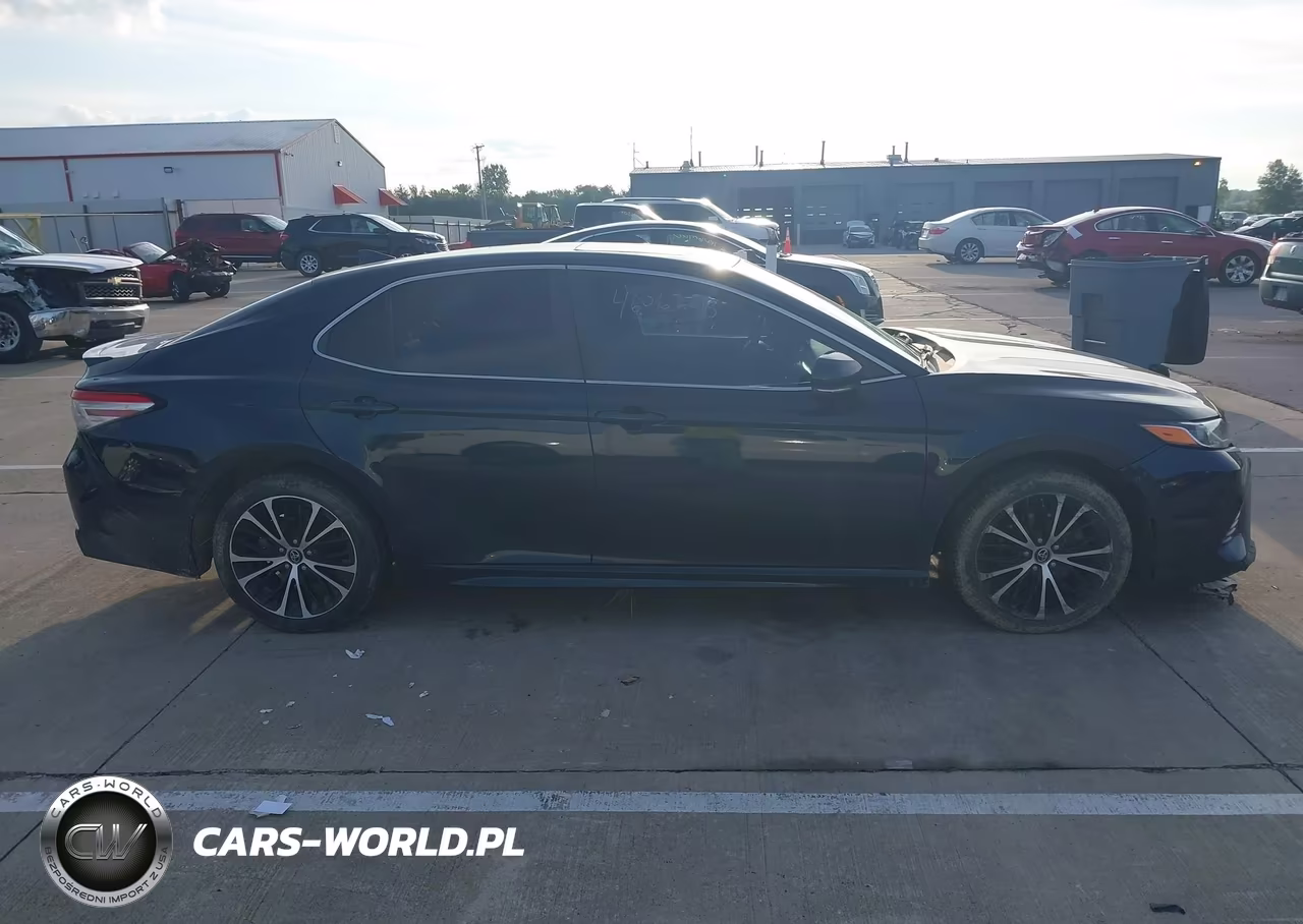 2020 Toyota Camry Se VIN:4T1M11AKXLU876376 - 13