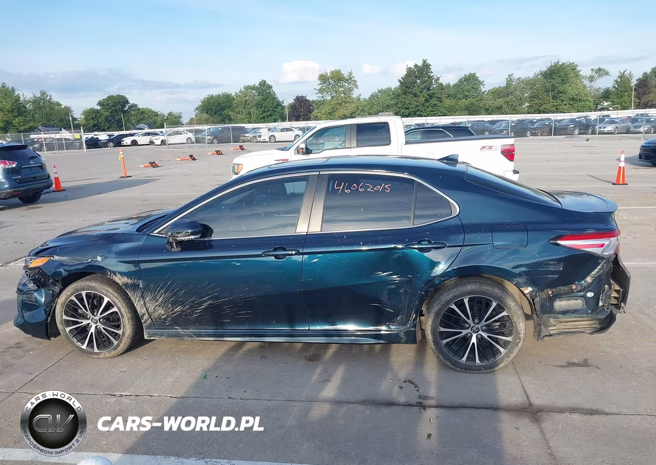 2020 Toyota Camry Se VIN:4T1M11AKXLU876376 - 14
