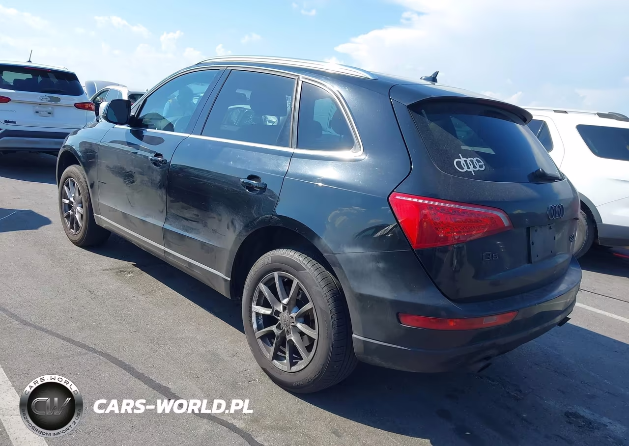 2011 Audi Q5 2.0T Premium VIN:WA1LFAFP7BA014670 - 3