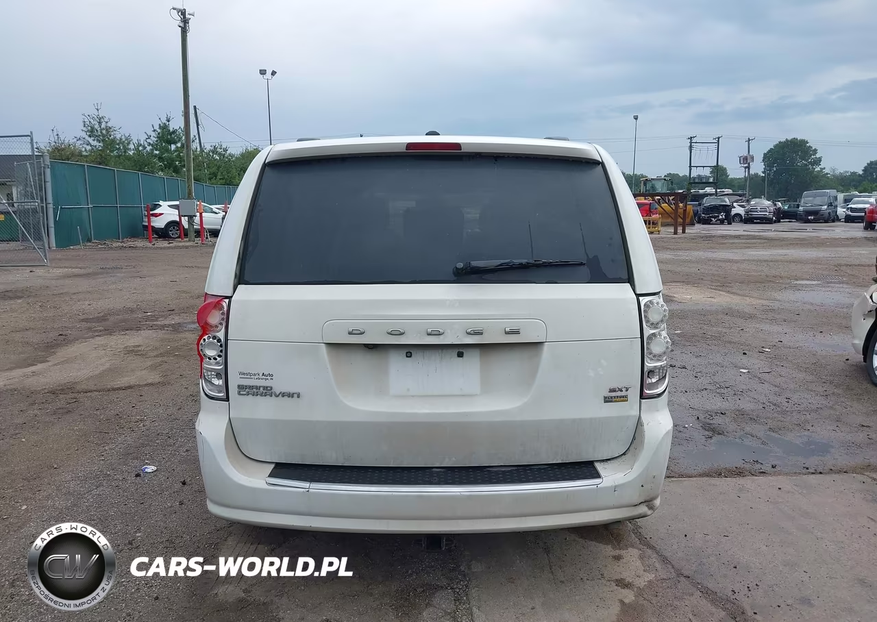 2019 Dodge Grand Caravan Sxt VIN:2C4RDGCG7KR725830 - 16