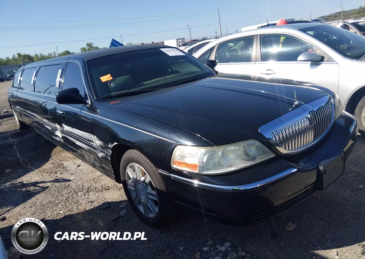 2006 Lincoln Town Car Executive – zdjęcie 1 z 16