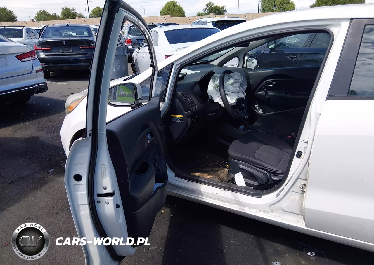 2015 Kia Rio Lx VIN:KNADM4A37F6502819 - 5