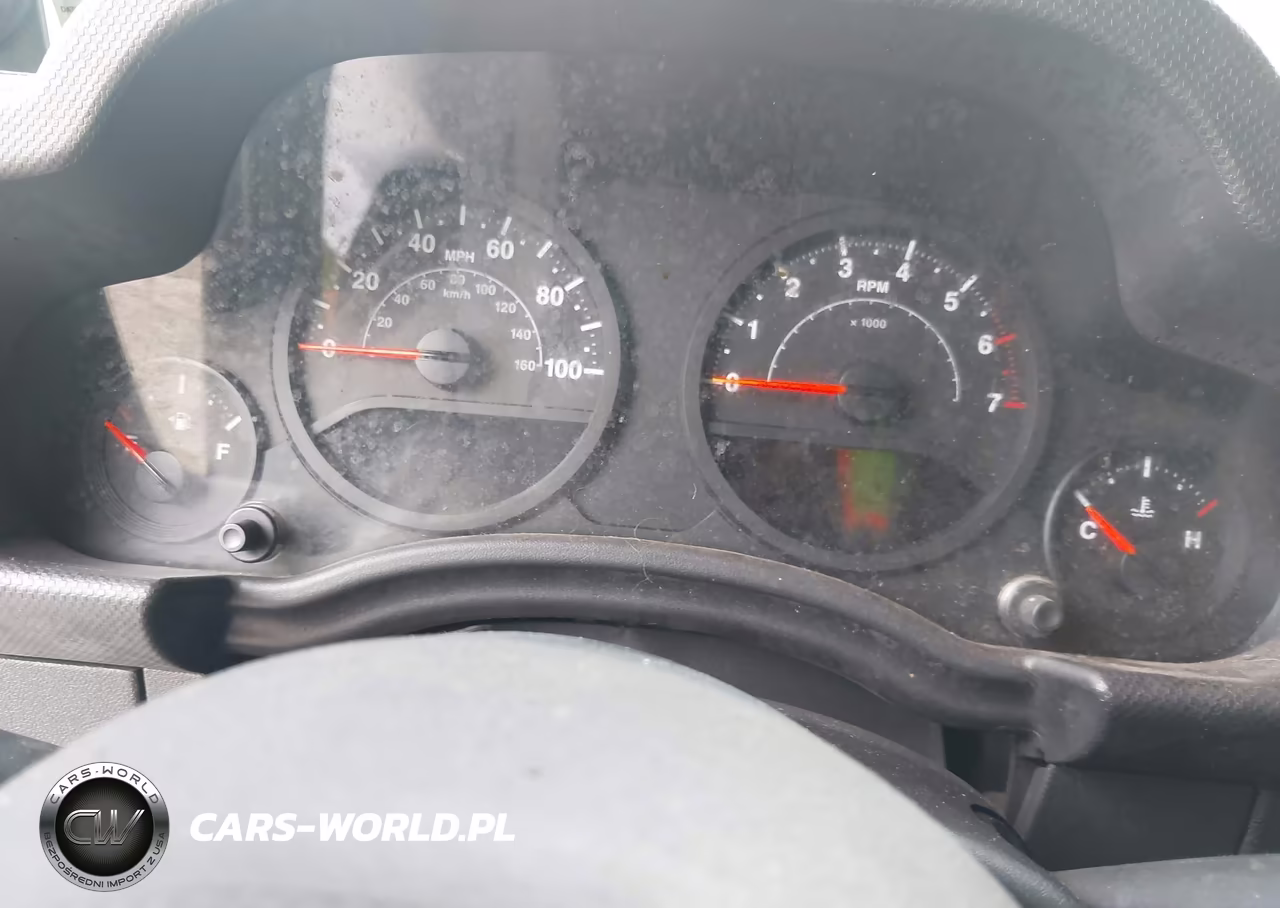 2008 Jeep Wrangler Unlimited X VIN:1J4GA39188L559292 - 7