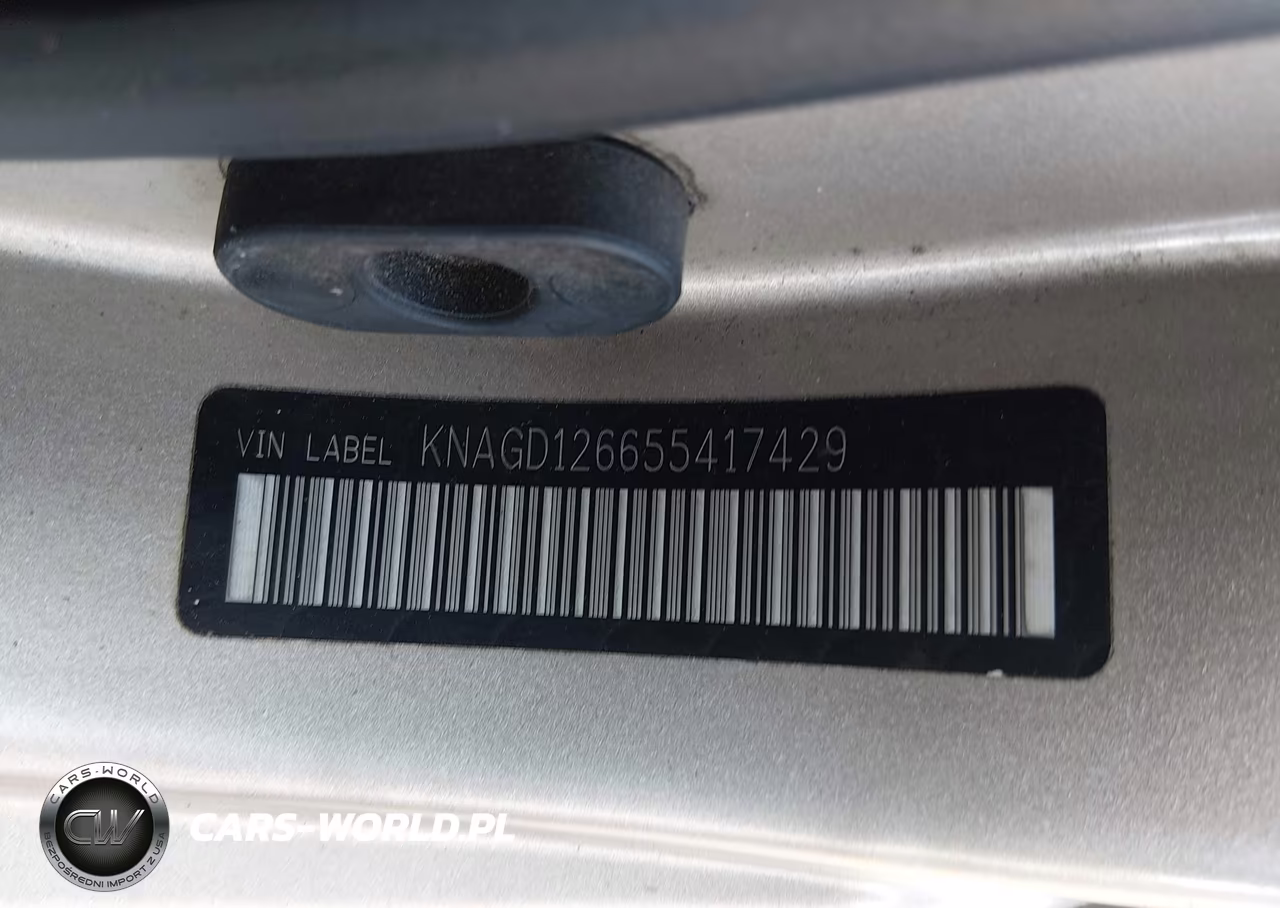 2005 Kia Optima Ex-Lx VIN:KNAGD126655417429 - 9