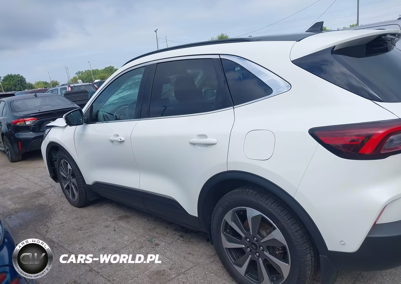 2023 Ford Escape Platinum VIN:1FMCU9JA6PUA62739 - 15