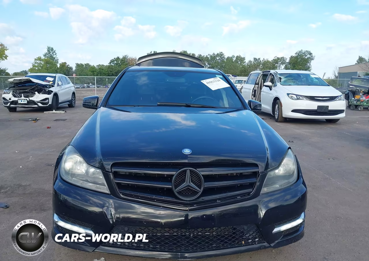 2012 Mercedes-Benz C 300 Sport 4Matic VIN:WDDGF8BB5CR192080 - 12