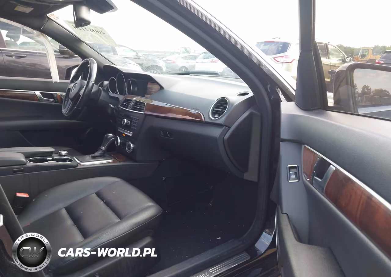 2012 Mercedes-Benz C 300 Sport 4Matic VIN:WDDGF8BB5CR192080 - 5