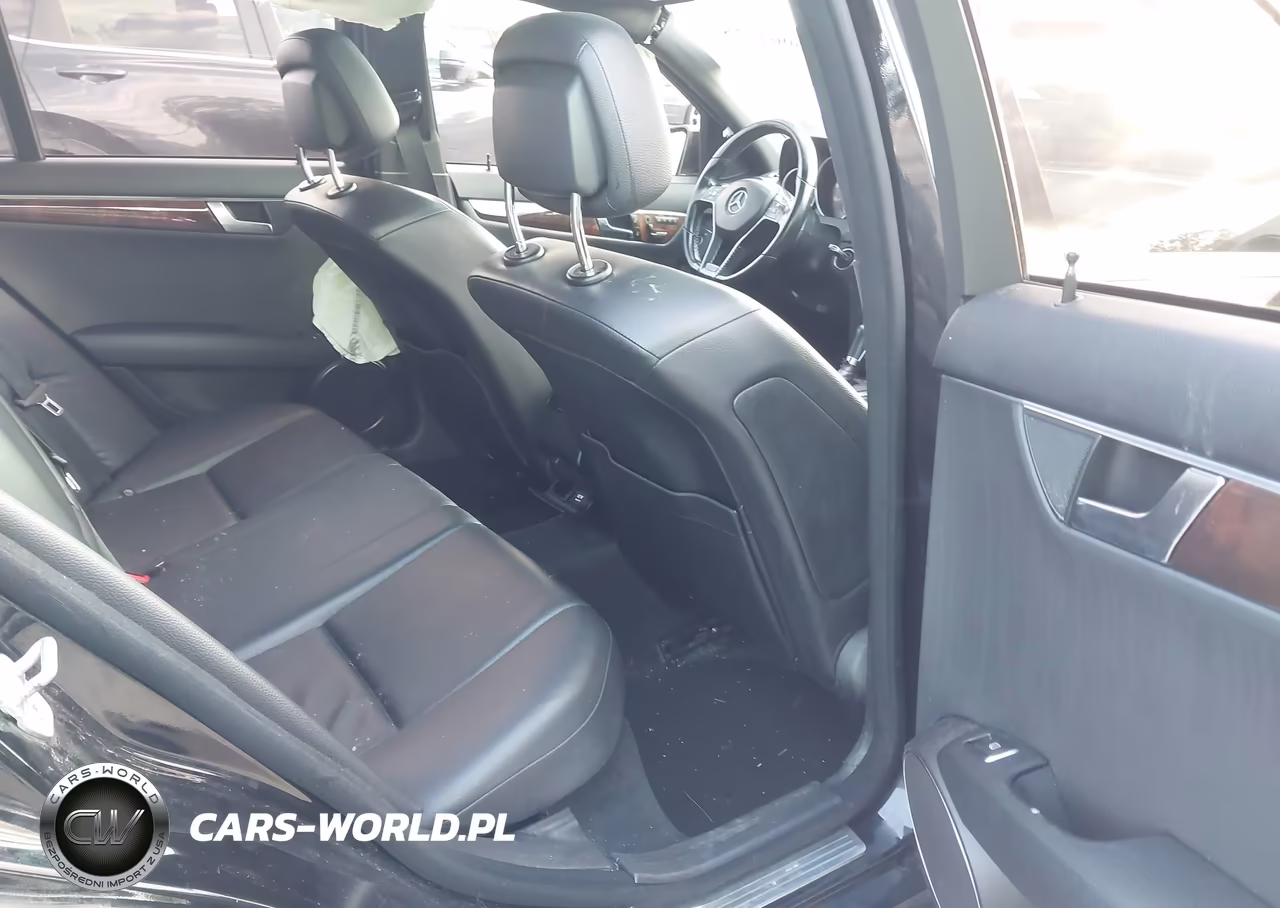 2012 Mercedes-Benz C 300 Sport 4Matic VIN:WDDGF8BB5CR192080 - 8