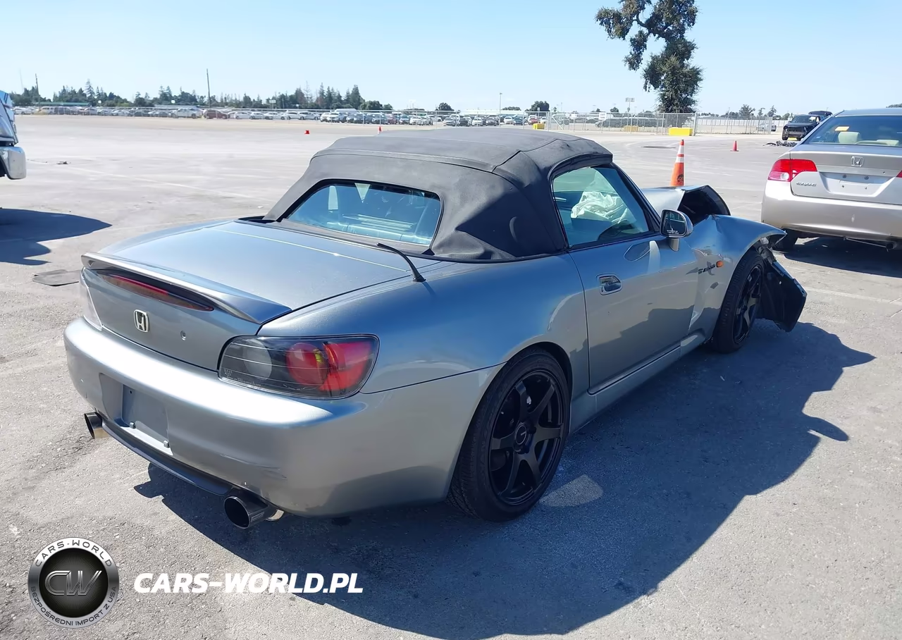 2000 Honda S2000 VIN:JHMAP1141YT800144 - 4