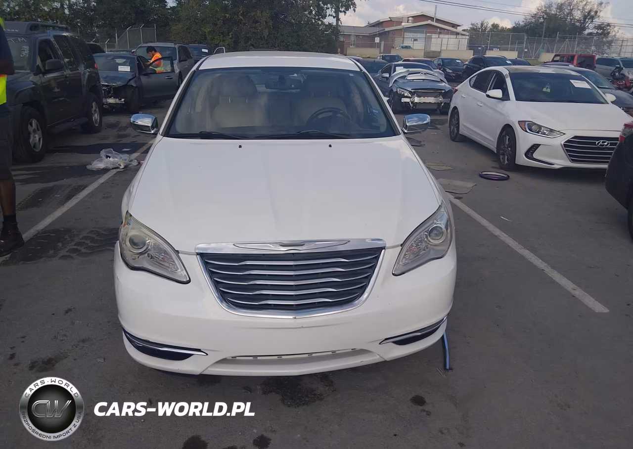 2013 Chrysler 200 Limited VIN:1C3CCBCG7DN523330 - 12