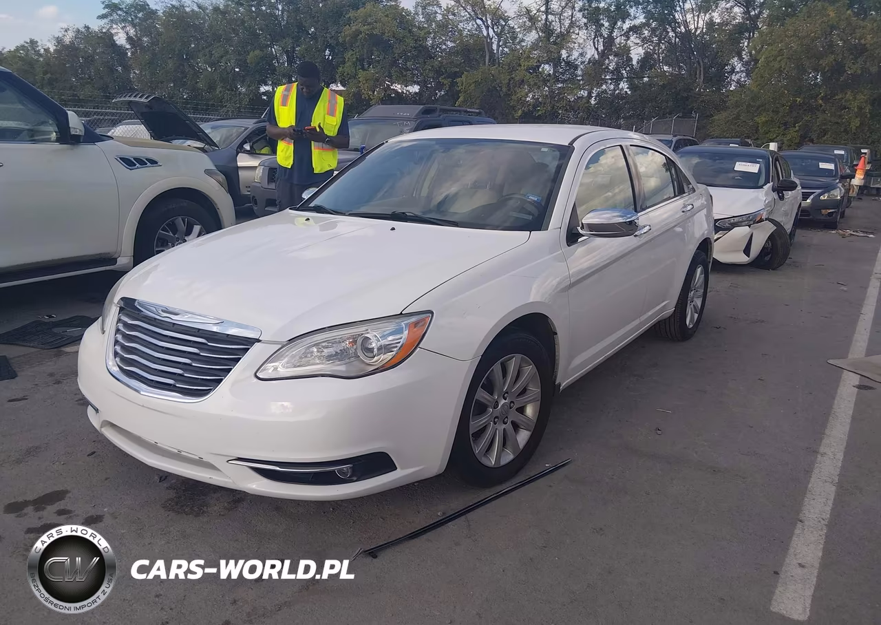 2013 Chrysler 200 Limited VIN:1C3CCBCG7DN523330 - 2