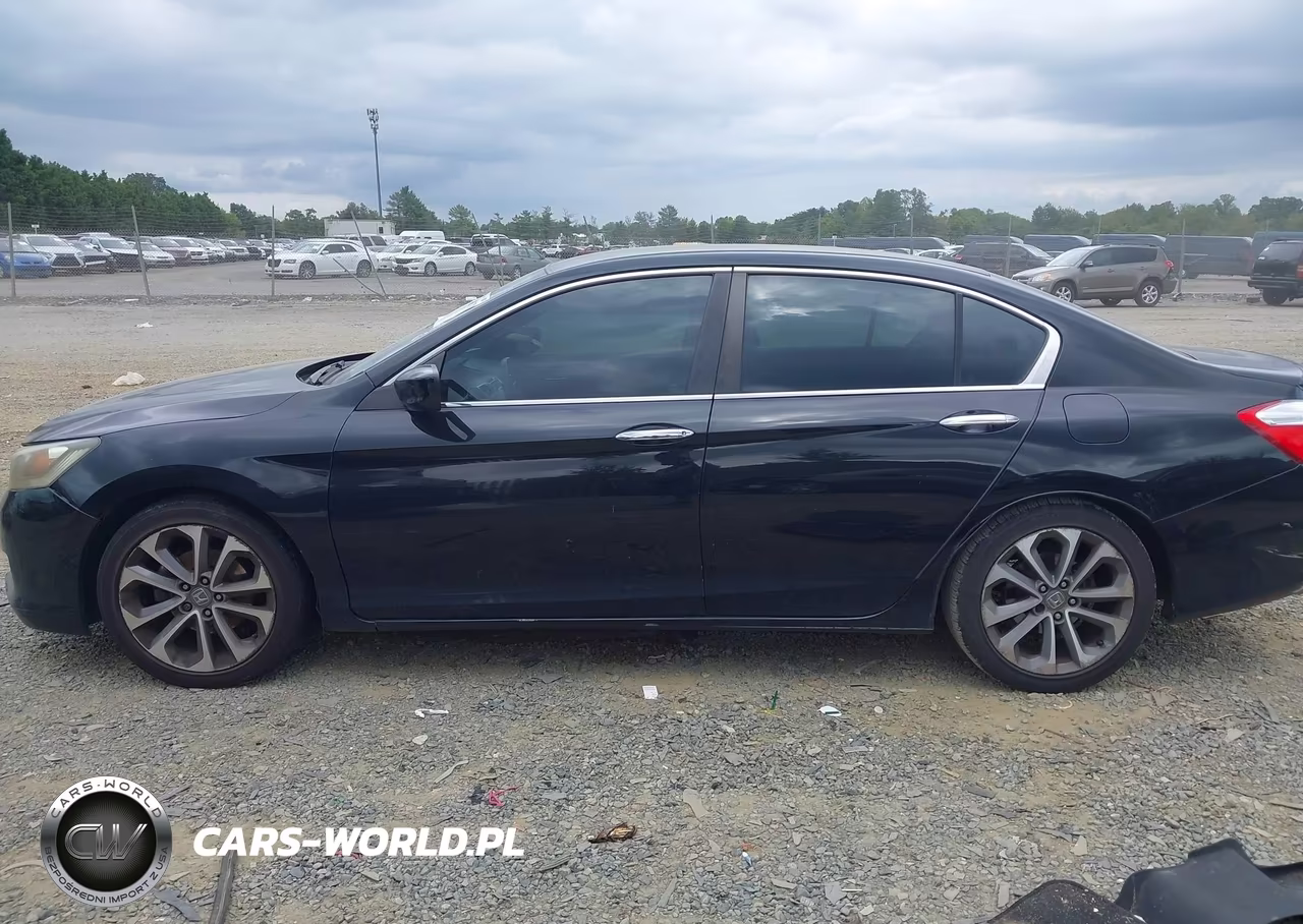 2013 Honda Accord Sport VIN:1HGCR2F5XDA191316 - 13