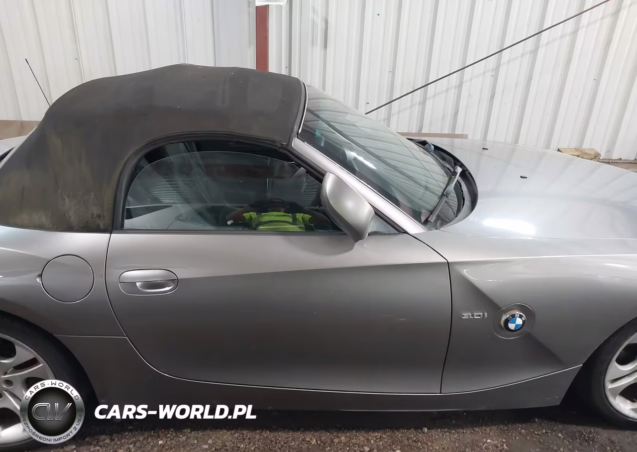 2005 BMW Z4 3.0I VIN:4USBT53575LU11688 - 13