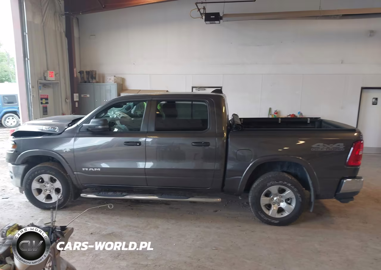 2026 Ram 1500 Big Horn 4X4 5'7 Box VIN:1C6SRFFT1TN219681 - 14