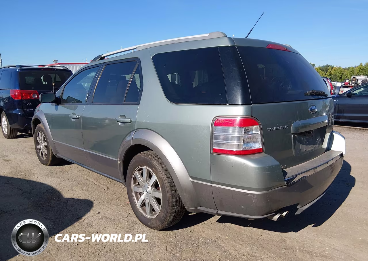 2008 Ford Taurus X Sel VIN:1FMDK05W48GA23157 - 3