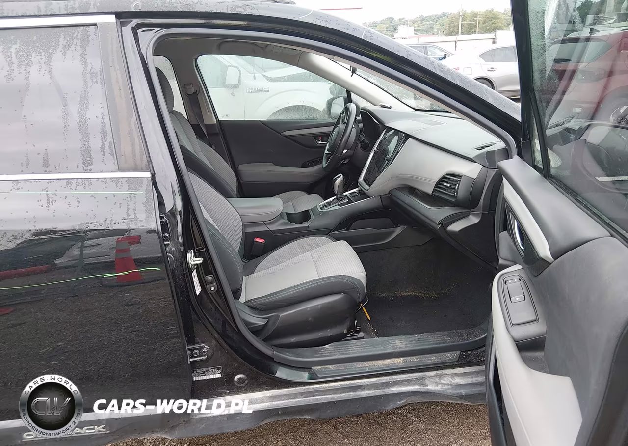 2020 Subaru Outback Premium VIN:4S4BTACC5L3143410 - 5
