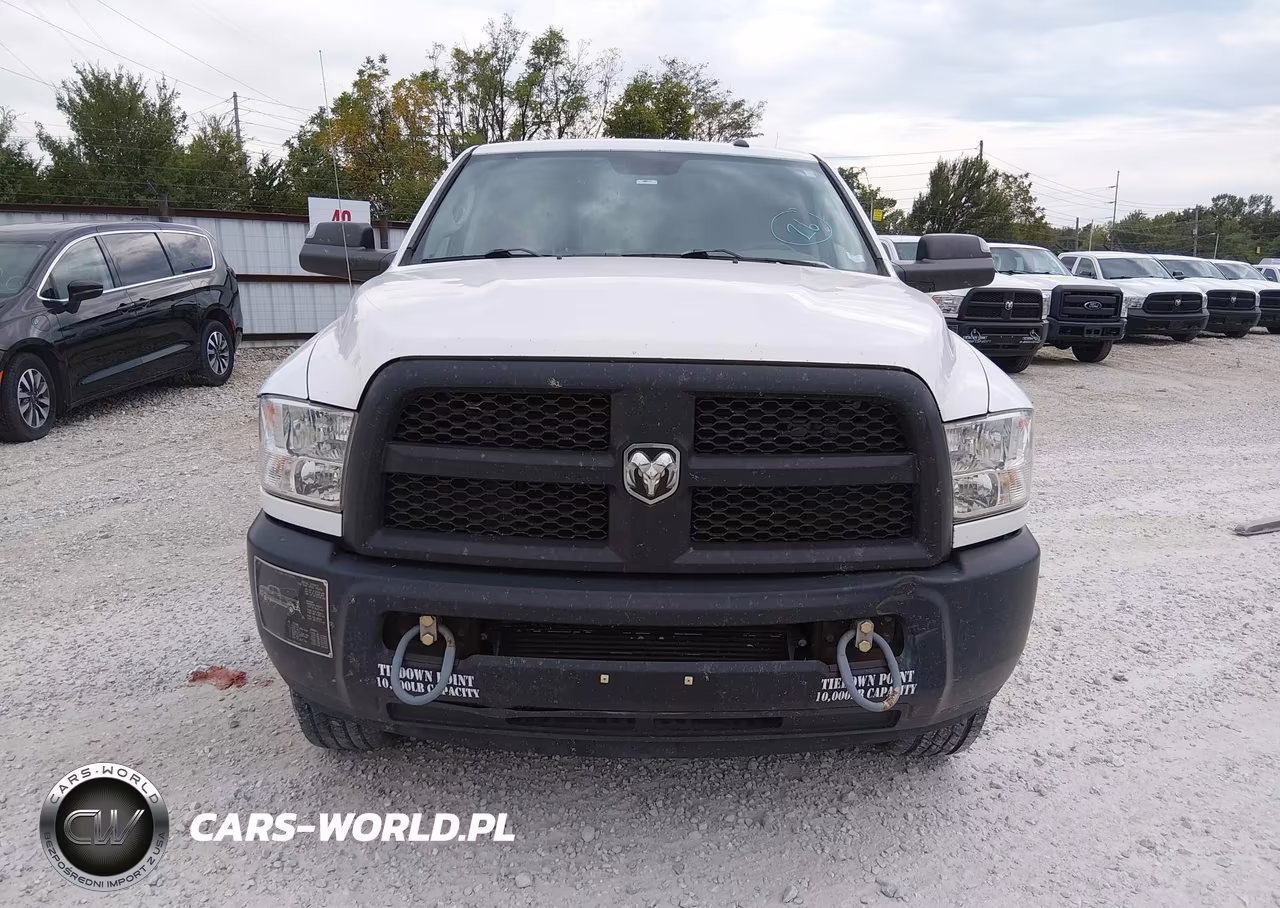 2017 Ram 3500 Tradesman 4X4 8' Box VIN:3C63R3GLXHG710512 - 14
