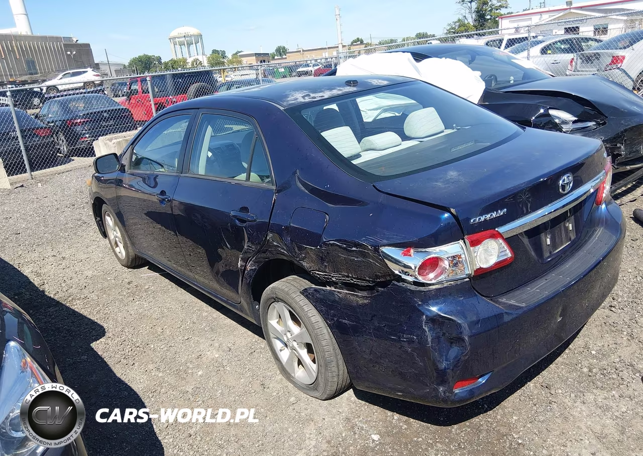 2011 Toyota Corolla Le VIN:2T1BU4EE6BC608591 - 3