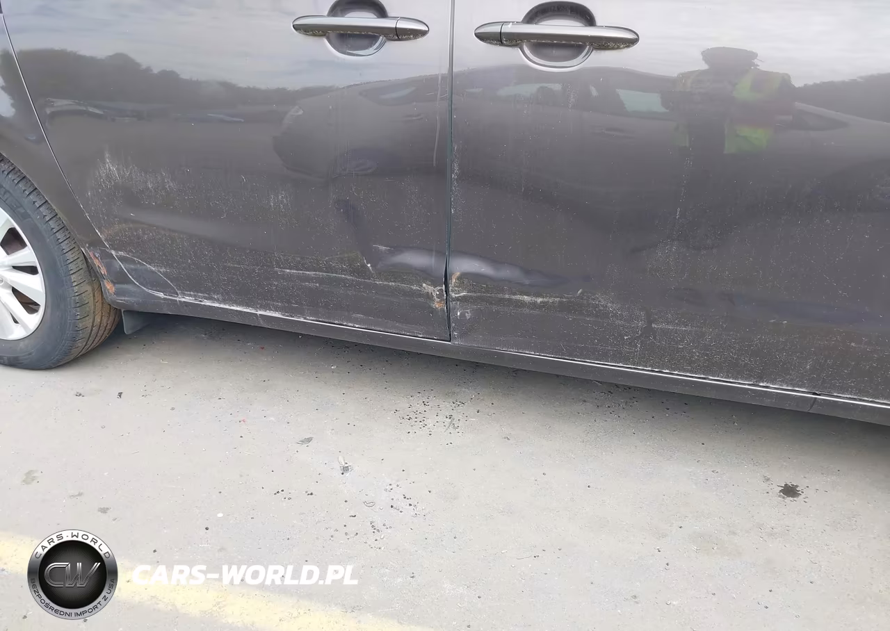 2016 Kia Sedona Lx VIN:KNDMB5C13G6129385 - 6