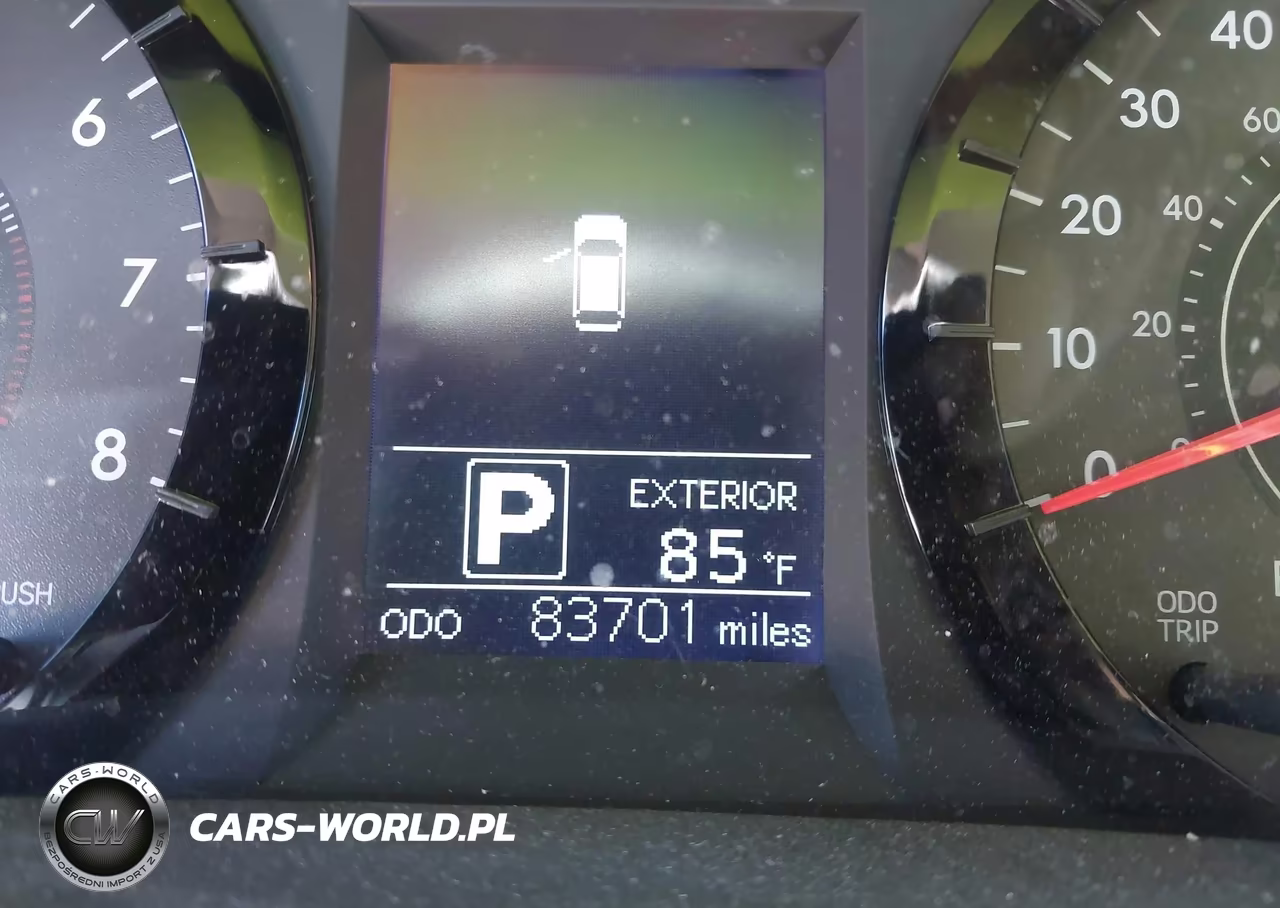 2015 Toyota Sienna Le 8 Passenger VIN:5TDKK3DC0FS616361 - 15