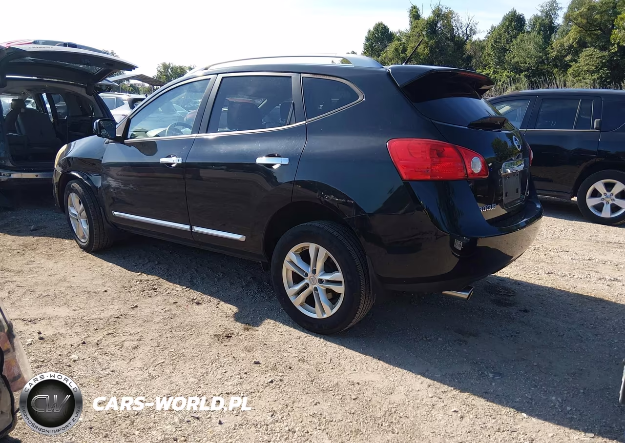 2013 Nissan Rogue Sv VIN:JN8AS5MV5DW644604 - 3