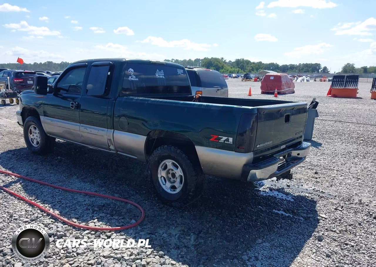 2003 Chevrolet Silverado 1500 Ls VIN:2GCEK19T331168355 - 3
