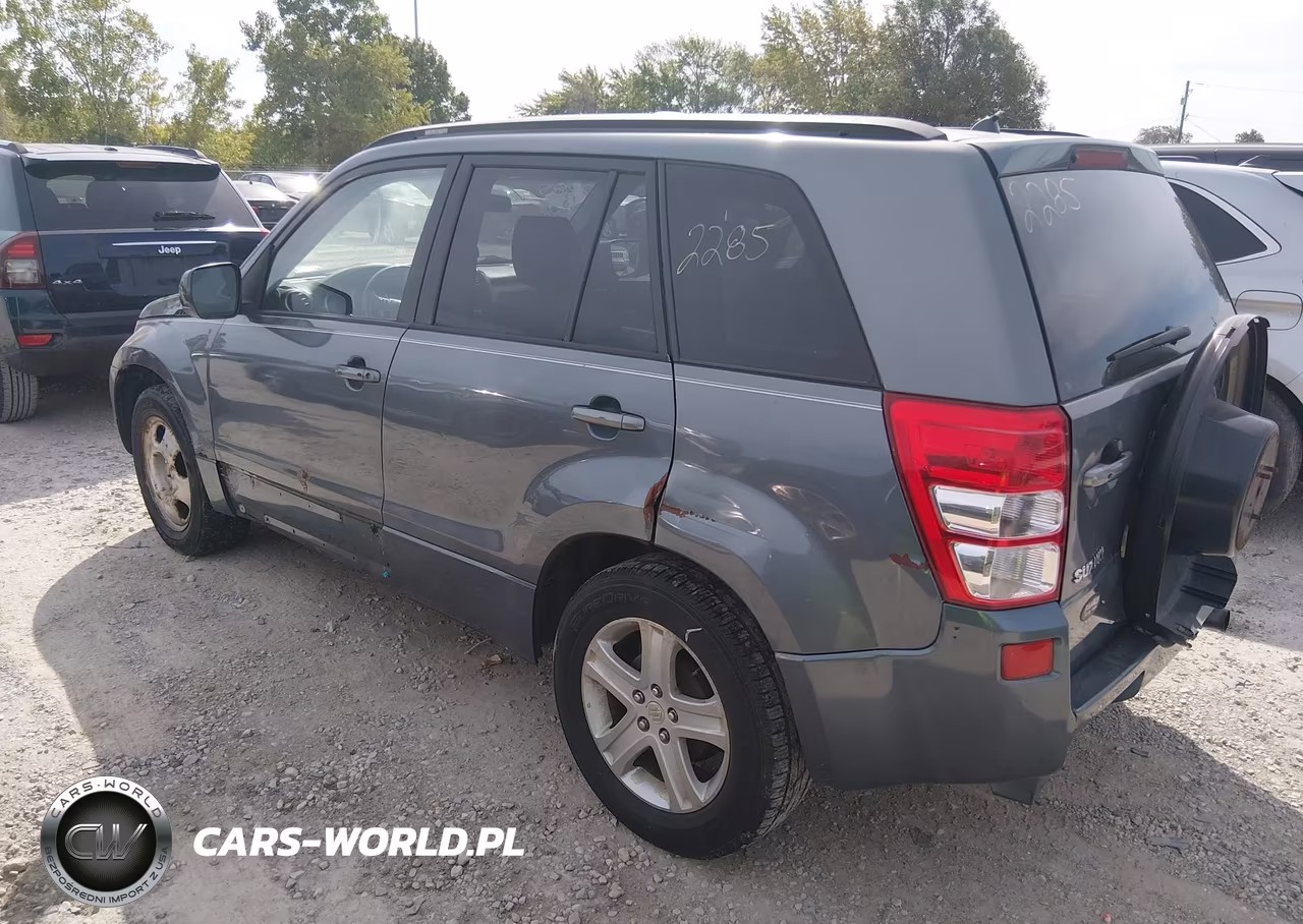 2006 Suzuki Grand Vitara Luxury VIN:JS3TE947064100841 - 3