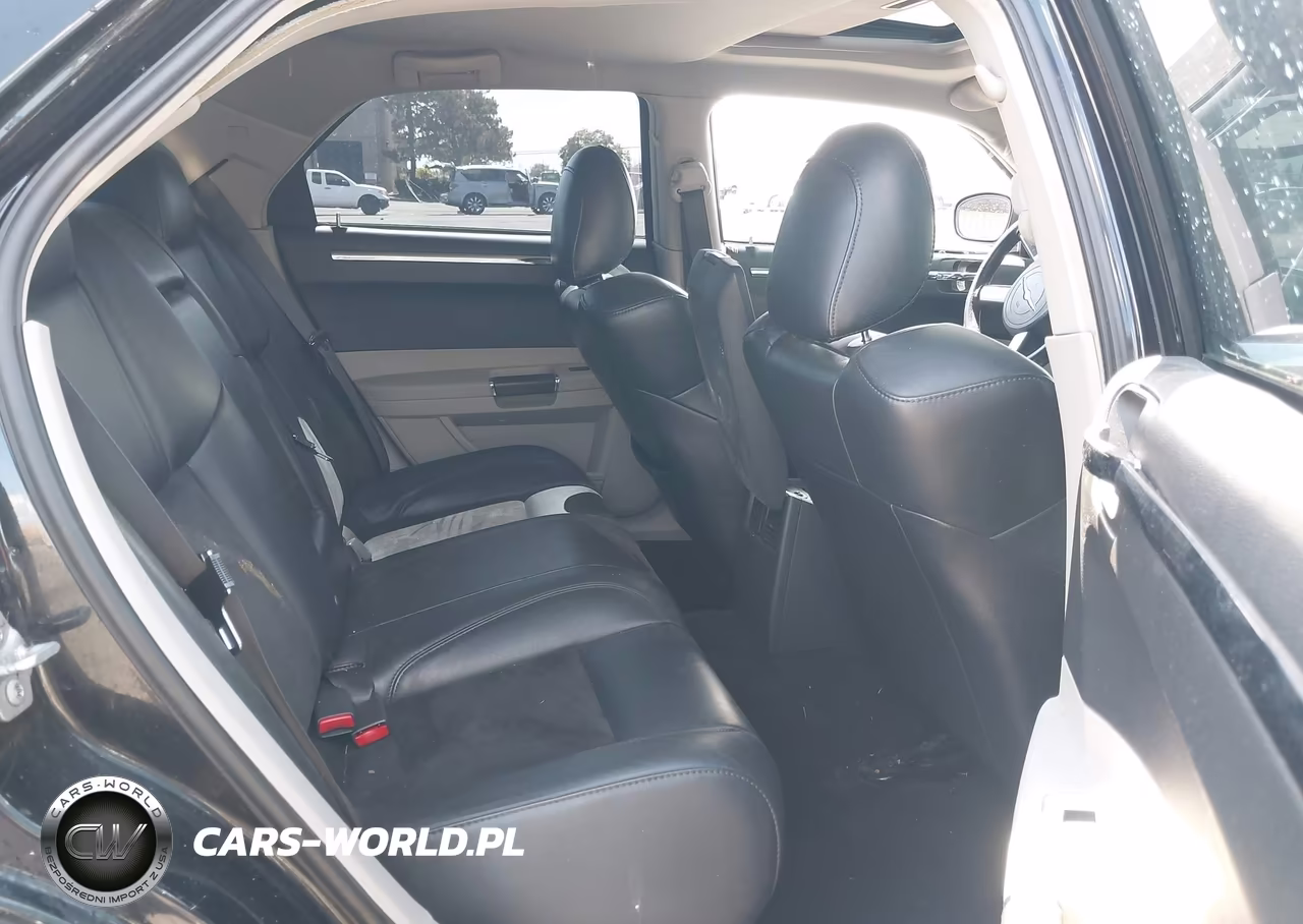 2007 Chrysler 300C Srt8 VIN:2C3LA73W37H660112 - 8