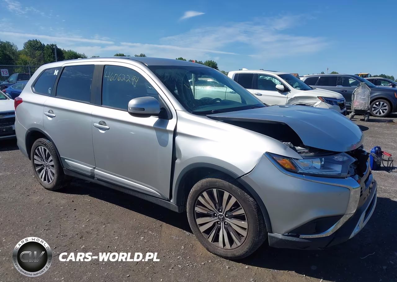 2019 Mitsubishi Outlander Se