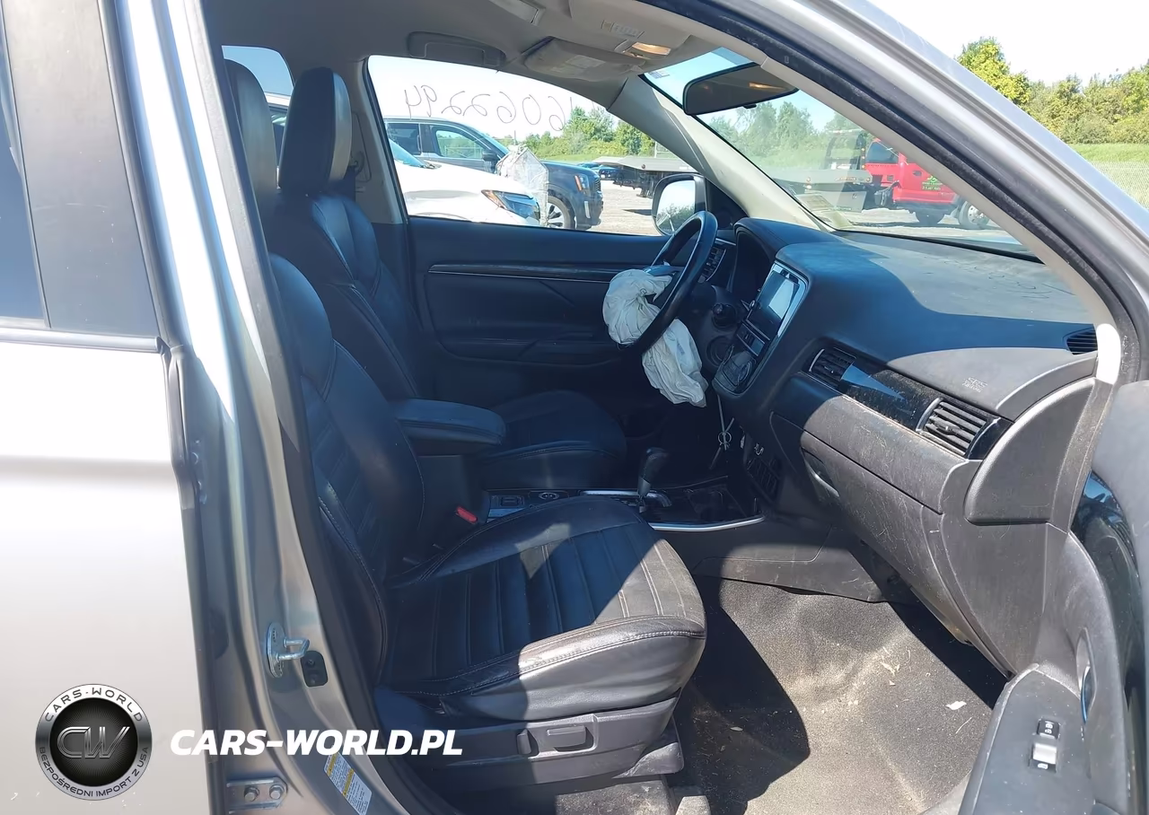 2019 Mitsubishi Outlander Se VIN:JA4AZ3A33KZ044894 - 5