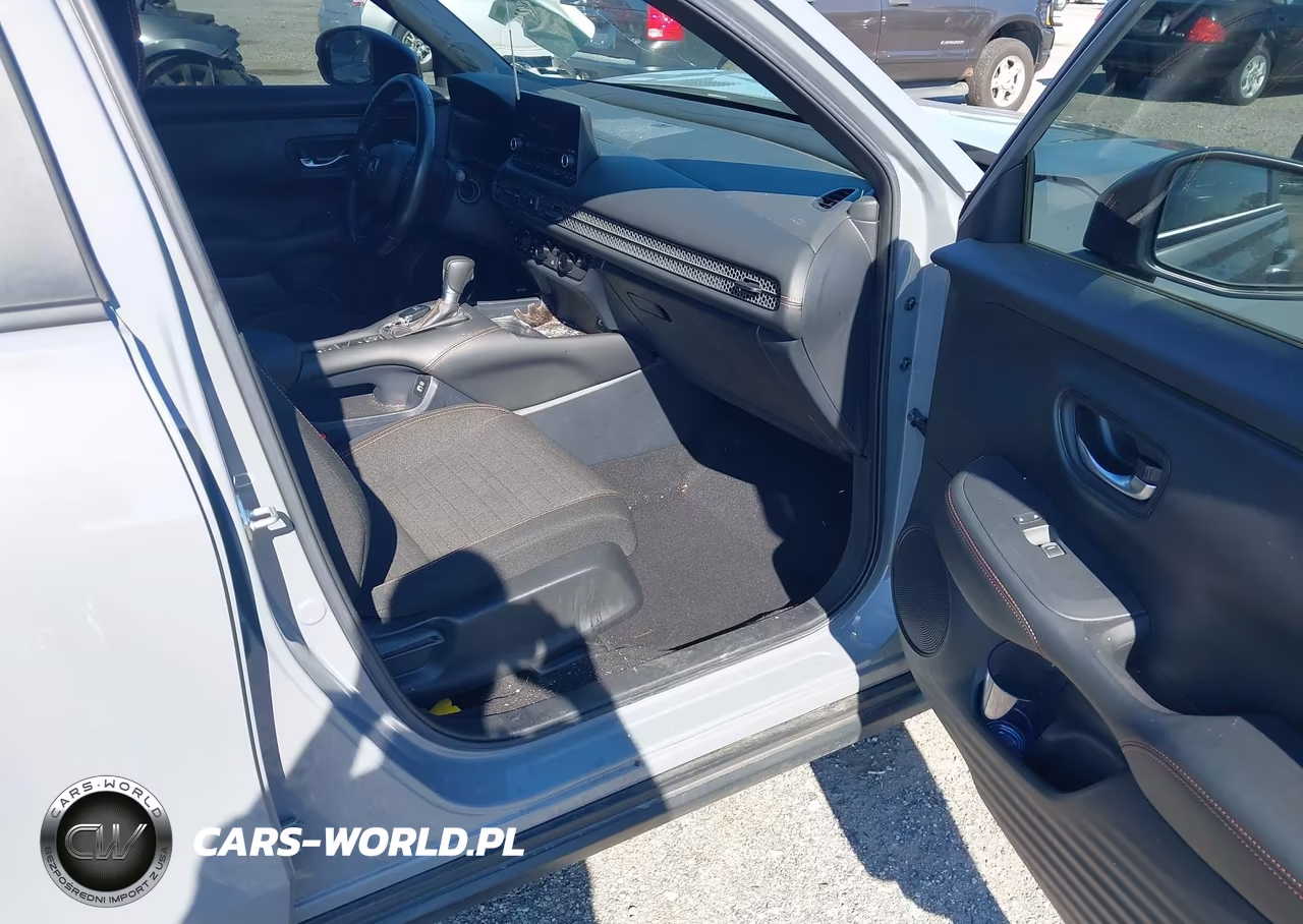 2023 Honda Hr-V Awd Sport VIN:3CZRZ2H51PM723236 - 5