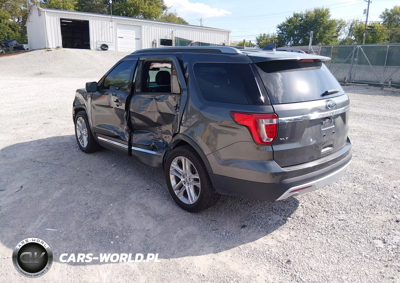 2016 Ford Explorer Xlt VIN:1FM5K7D83GGB84002 - 3