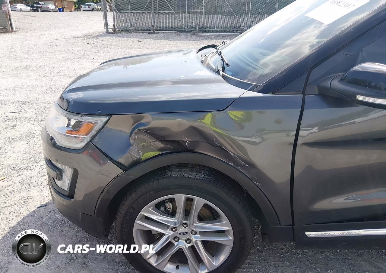 2016 Ford Explorer Xlt VIN:1FM5K7D83GGB84002 - 6